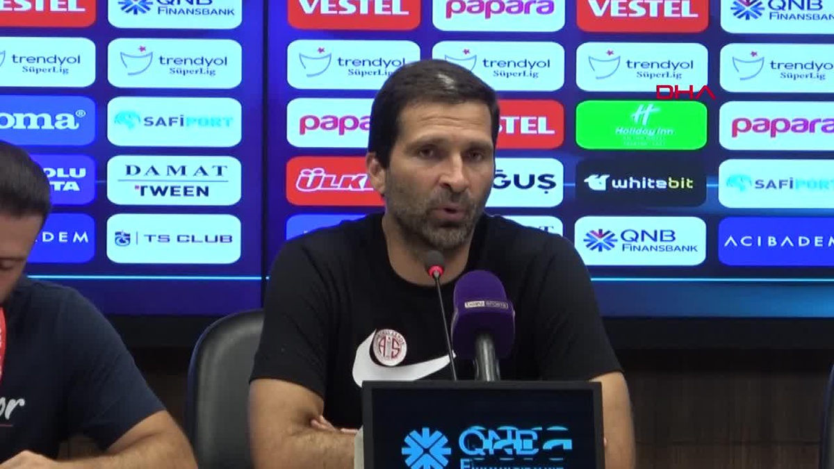 Trabzonspor Teknik Direktörü Nenad Bjelica: Taraftarlarımız galibiyetin mimarlarından oldu