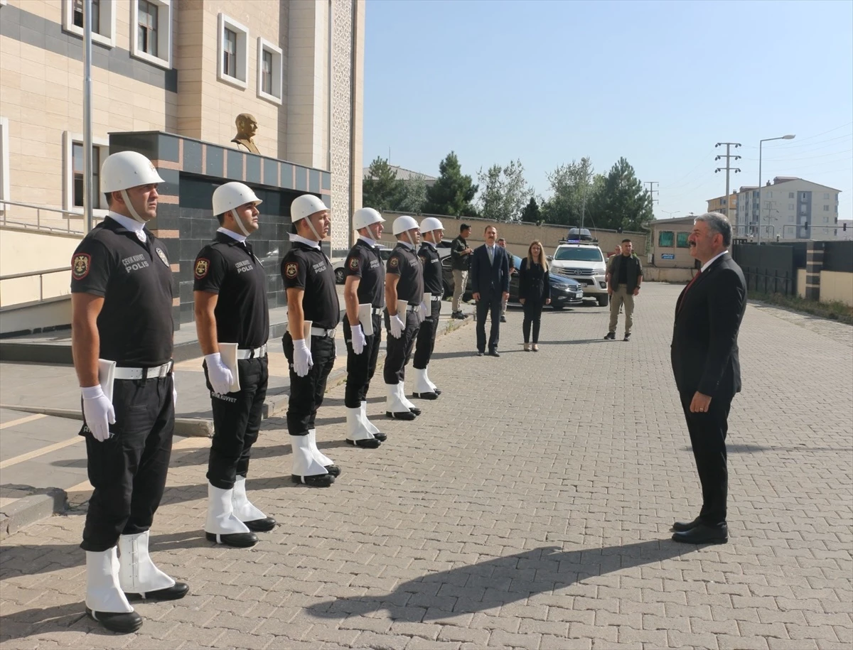 Bitlis Emniyet Müdürü Şekeroğlu göreve başladı