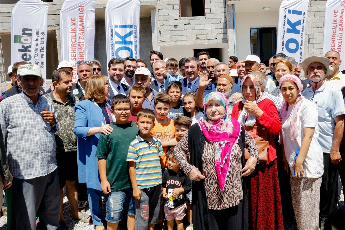 Cumhurbaşkanı Yardımcısı Yılmaz, Gaziantep\'te deprem ve çalışmalarına ilişkin konuştu Açıklaması