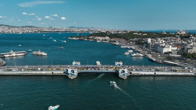 İstanbul'da Galata Köprüsü'nde Bakım Çalışmaları Başlıyor