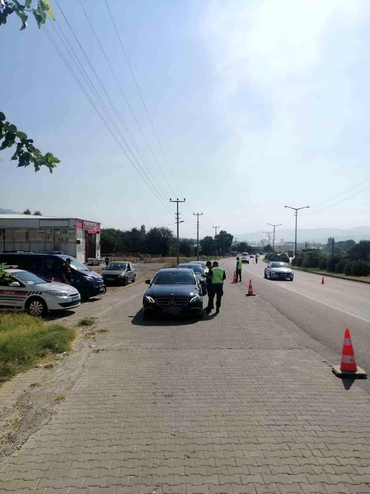 Aydın İl Jandarma Komutanlığı Cyrocopter ile havadan trafik denetimi gerçekleştirdi