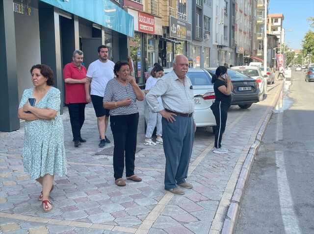 Son Dakika: Malatya'da 1 dakika arayla 2 deprem! Kent 4.8 ve 4.5 şiddetinde sallandı Son Dakika: Malatya'da 1 dakika arayla 2 deprem! Kent 4.8 ve 4.5 şiddetinde sallandı