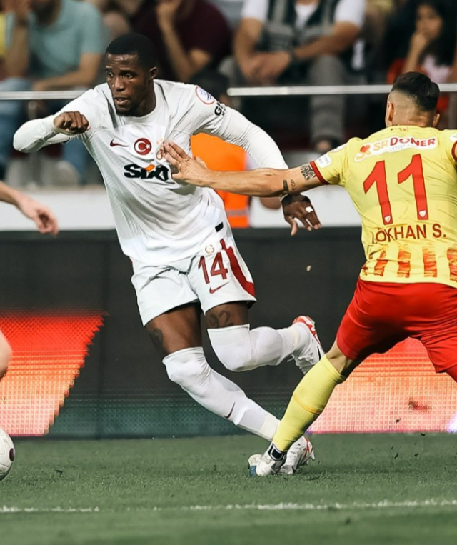 Son Dakika: Süper Lig'in ilk haftasında Galatasaray, Kayserispor'la deplasmanda golsüz berabere kaldı