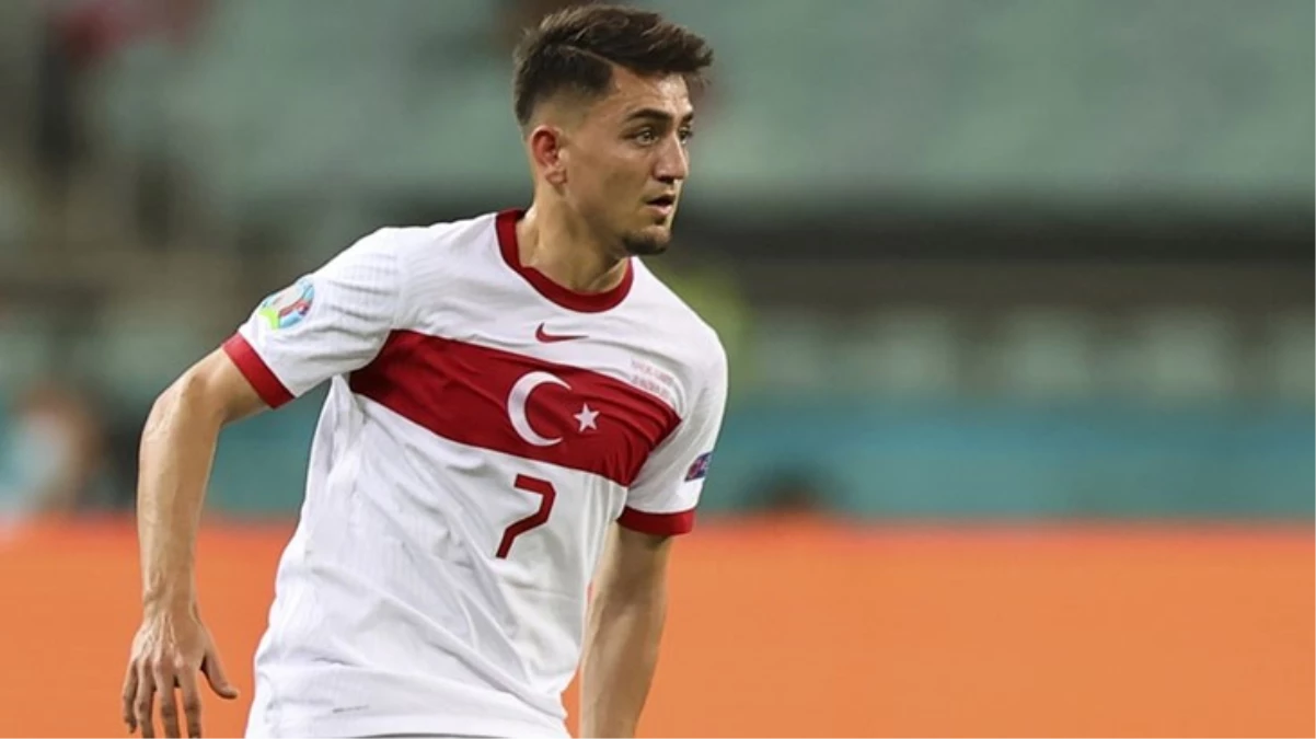 Cengiz Ünder, Fenerbahçe\'ye imza atmak için İstanbul\'a geliyor