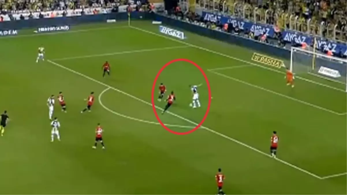 Fenerbahçe, Gaziantep FK karşısında 18 dakikada 2 gol attı