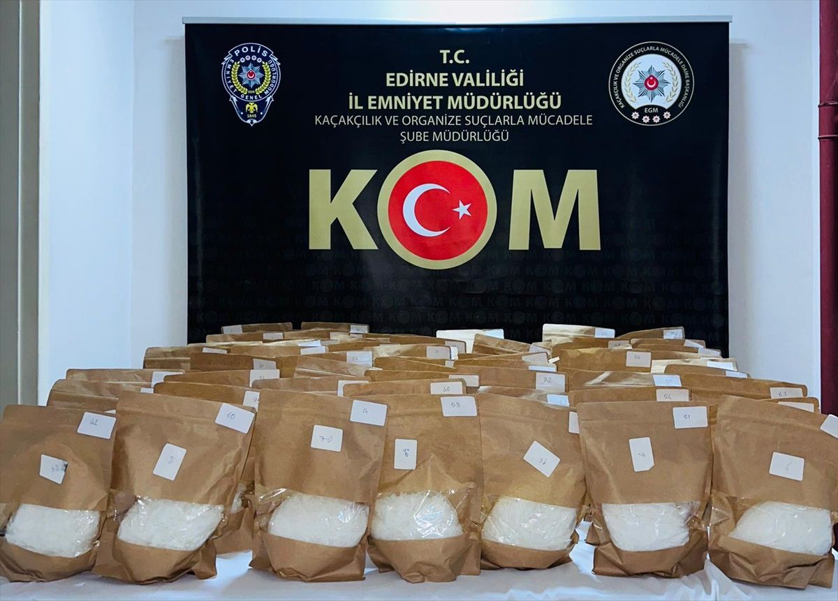 Edirne\'de 72 kilogram uyuşturucu ele geçirildi, bir kişi gözaltına alındı