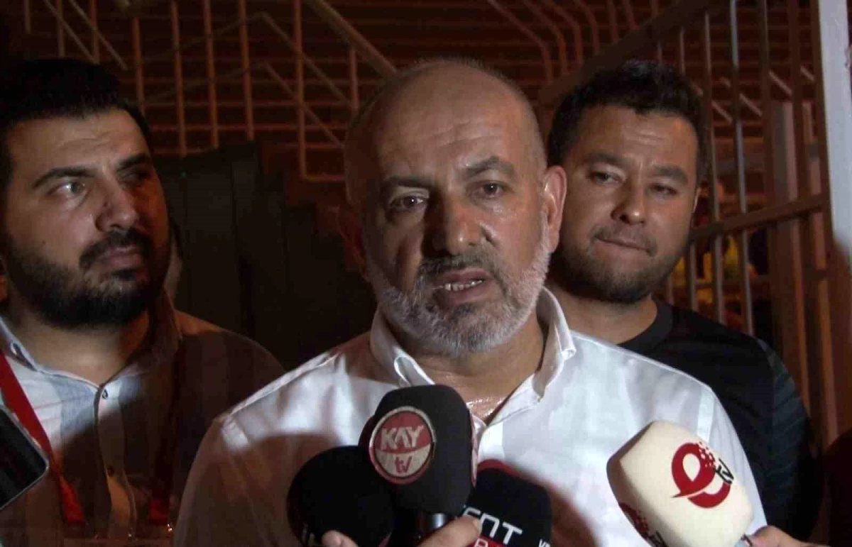 Kayserispor Başkanı Ali Çamlı: \'Beraberliğe sevinmiyorum, kaçan galibiyete üzülüyorum\'