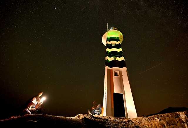 Meteor yağmurunu görmek isteyen vatandaşlar yüksek noktalara akın etti