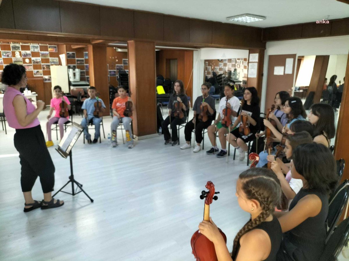 Odunpazarı Belediyesi Yaz Dönemi Keman Atölyesi
