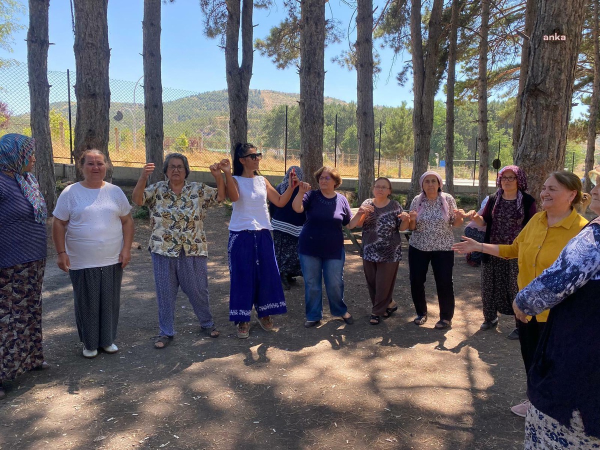 Odunpazarı Belediyesi, 60 yaş ve üstü vatandaşlar için Regülatör\'de piknik düzenledi