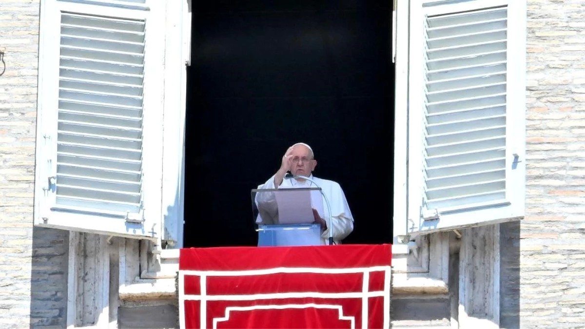 Papa Francesco, Göçmen Teknesi Faciasını İnsanlığın Açık Yarası Olarak Nitelendirdi