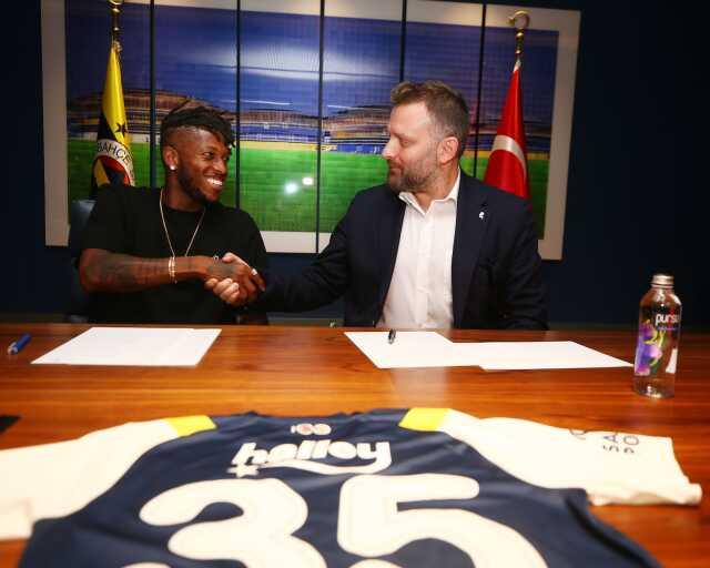 Son Dakika: Fenerbahçe, Fred ile 4+1 yıllık sözleşme imzaladı! İşte maliyeti