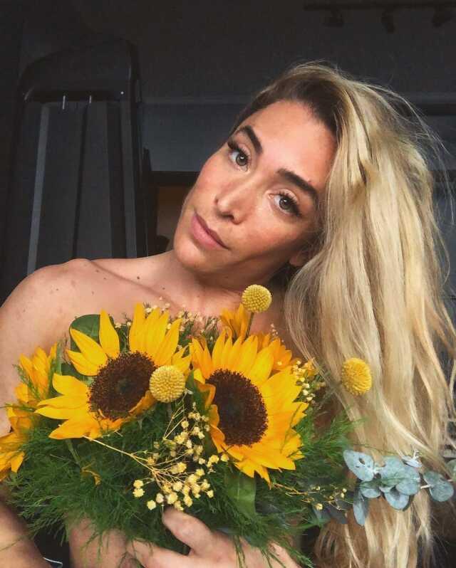 Zafer Partisi İl Başkan Yardımcısı Öykü Başar, vücut geliştirmede dünya şampiyonu oldu