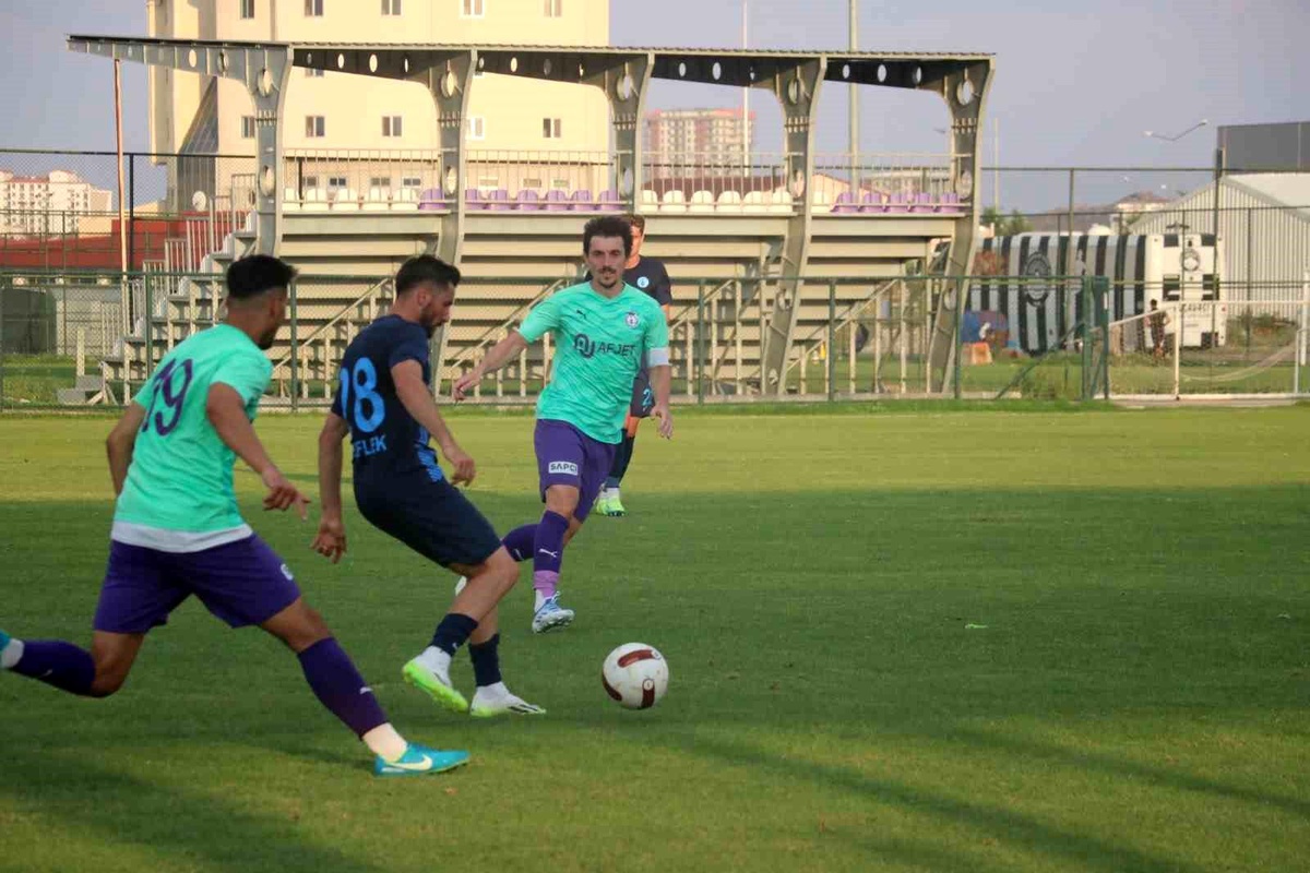 Afyonspor, Kuşadasıspor\'u 2-1 mağlup etti
