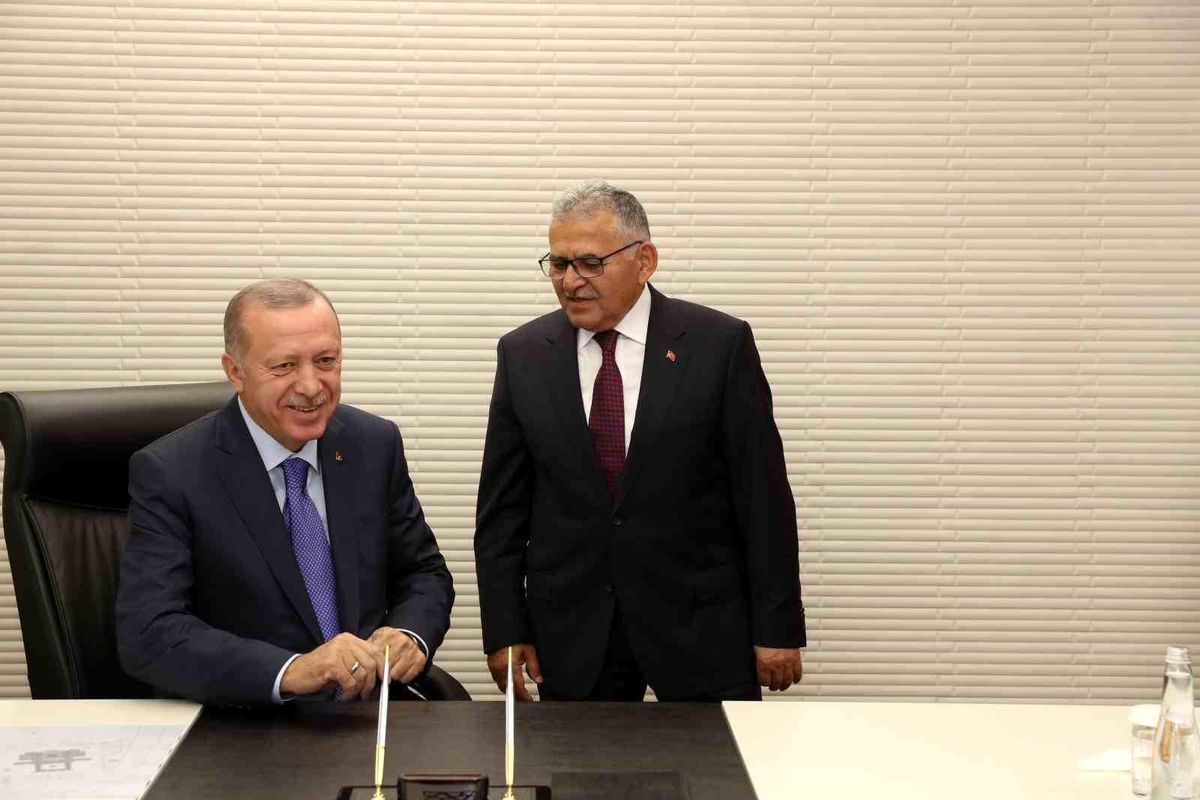 Başkan Büyükkılıç: "AK Parti Türkiye\'de devlet-millet kenetlenmesinin sembolü olmuştur"