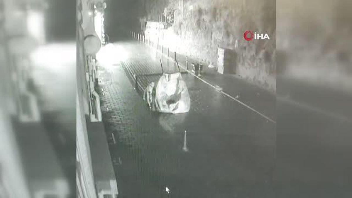 Beyoğlu\'nda Kağıt Toplayıcısı Lobutları Çaldı