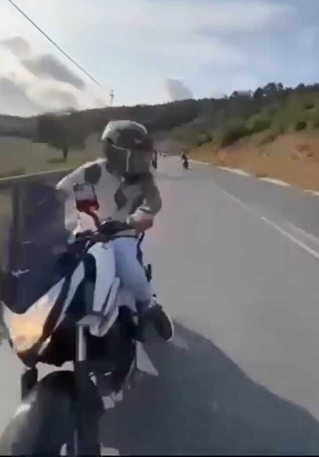 Eyüpsultan'da Motosiklet Kazası: 2 Kişi Hayatını Kaybetti, Sürücü Tutuklandı Eyüpsultan'da Motosiklet Kazası: 2 Kişi Hayatını Kaybetti, Sürücü Tutuklandı
