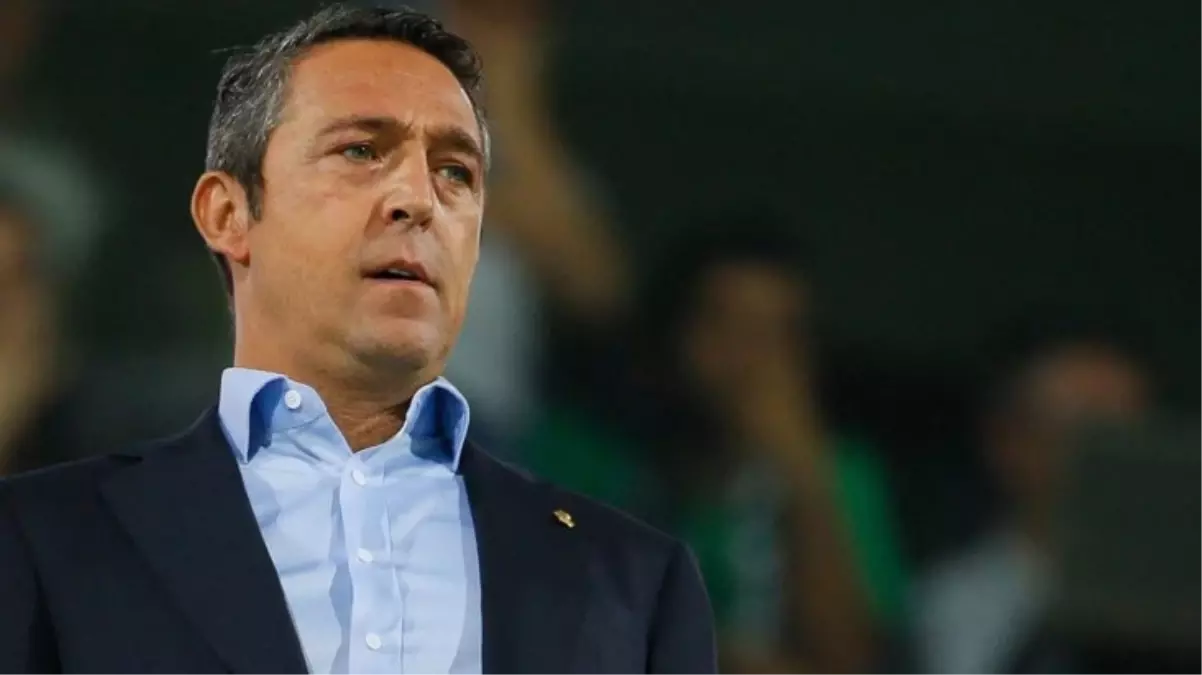 Fenerbahçe, Mısırlı stoper Omar Fayed\'i transfer etmek için görüşmelere başladı