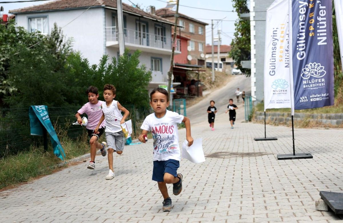 Nilüfer\'deki çocuklar oryantiring ile tanışıyor