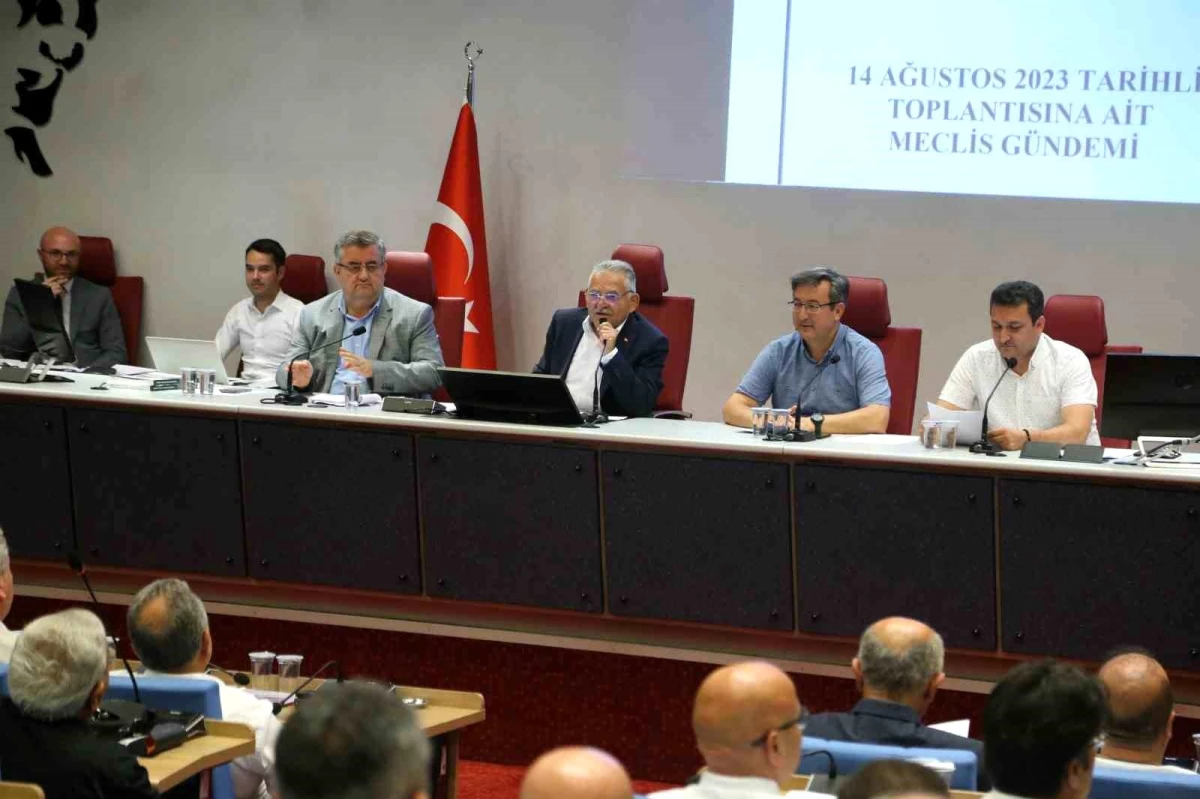 Kayseri Büyükşehir Belediye Meclisi; 111 Maddeyi Karara Bağladı