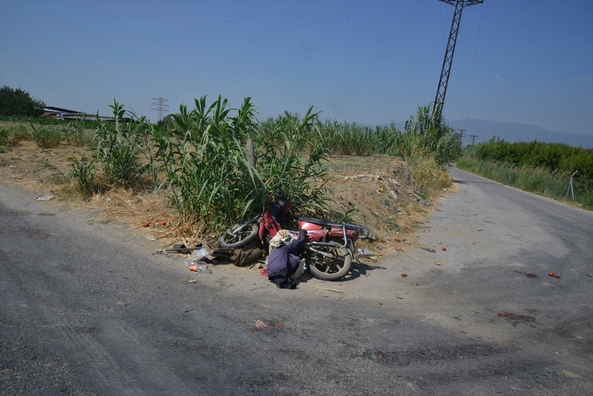 Manisa\'da motosiklet kazası: Sürücü hayatını kaybetti