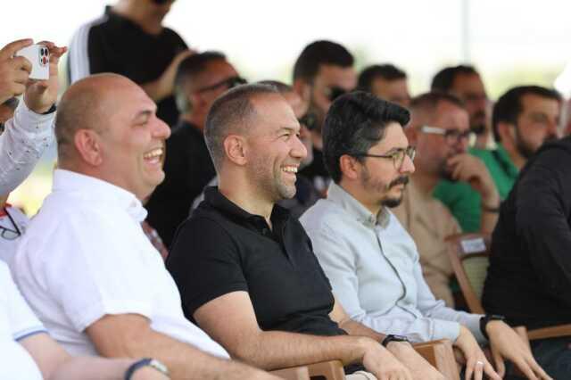 Niğde'de güreş şenliği yaşandı