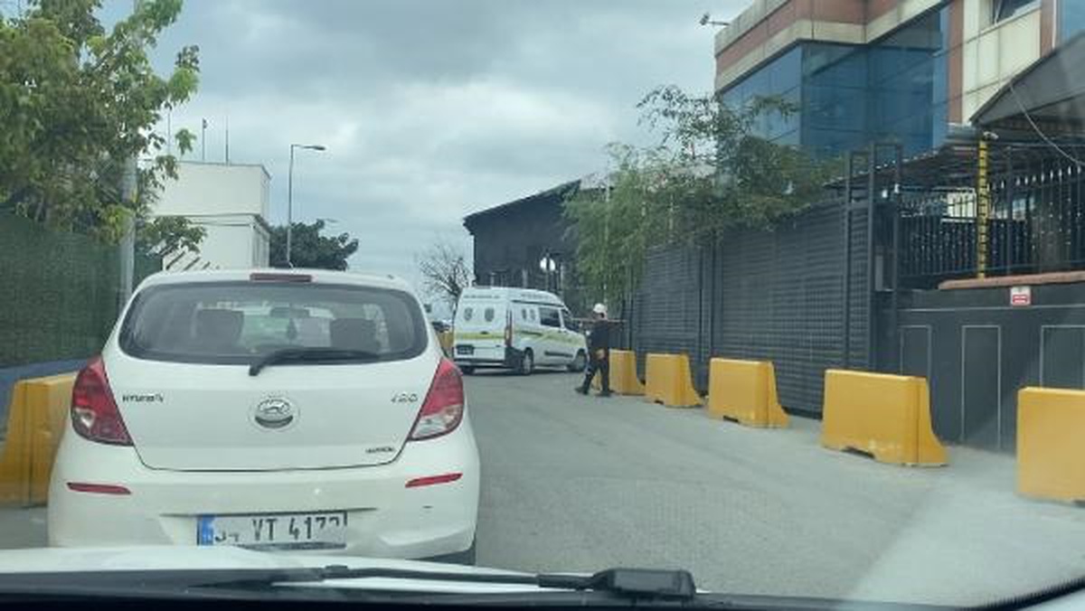 Tuzla\'da Gemide Patlama: 1 İşçi Hayatını Kaybetti, 1 İşçi Yaralandı