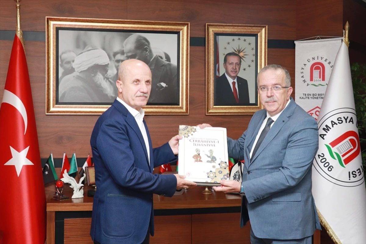 YÖK Başkanı Prof. Dr. Erol Özvar, Amasya Üniversitesi Rektörü Prof. Dr. Ahmet Hakkı Turabi\'yi ziyaret etti