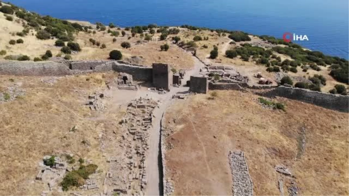 Assos Antik Kentine Ait 2 Bin 300 Yılık Ağırlık Birimi Bulundu