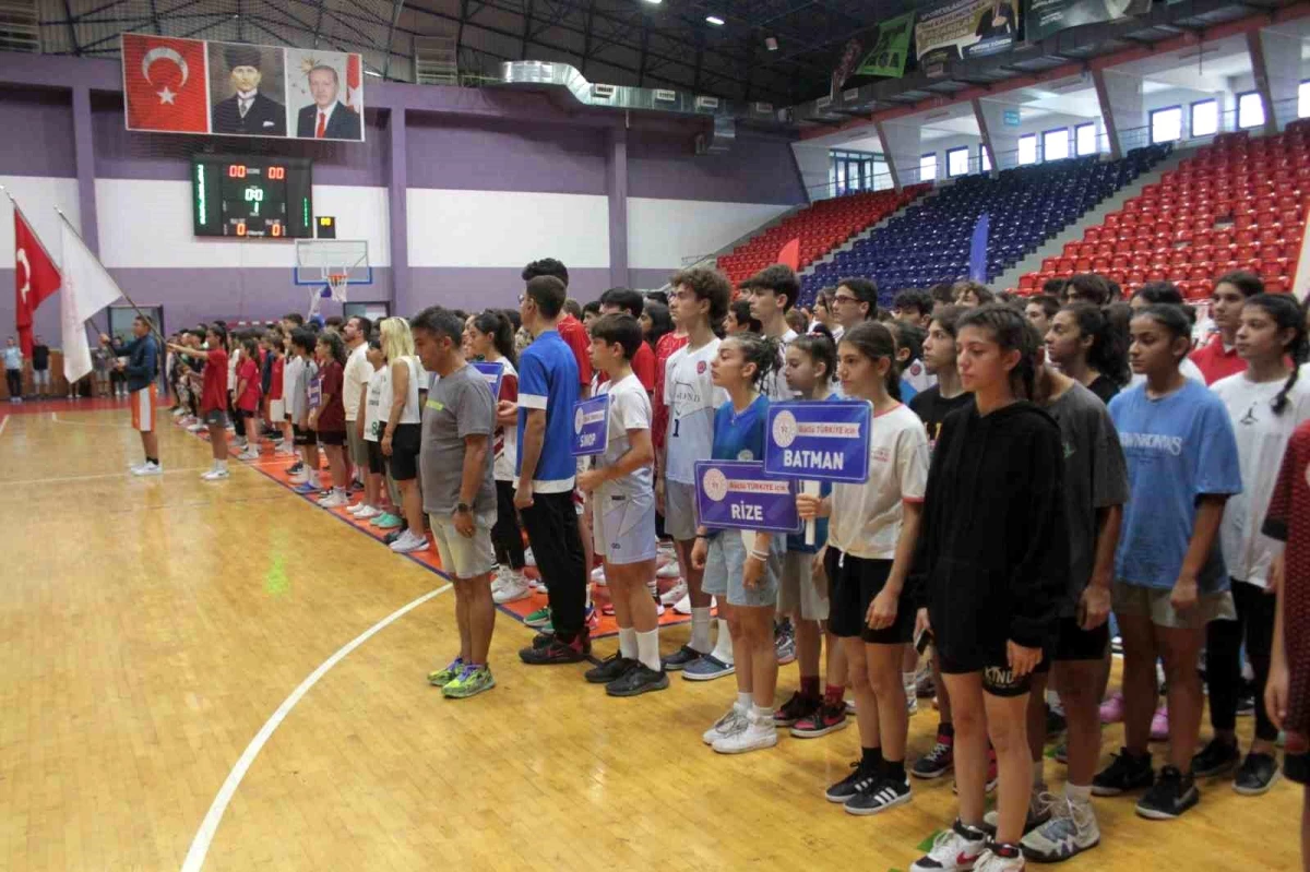 Ordu\'da Anadolu Yıldızlar Ligi yarı final açılış programı düzenlendi