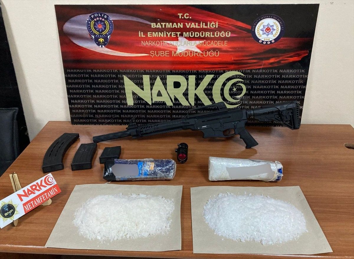 Batman\'da Operasyonda 1 Kilo 800 Gram Sentetik Uyuşturucu Ele Geçirildi