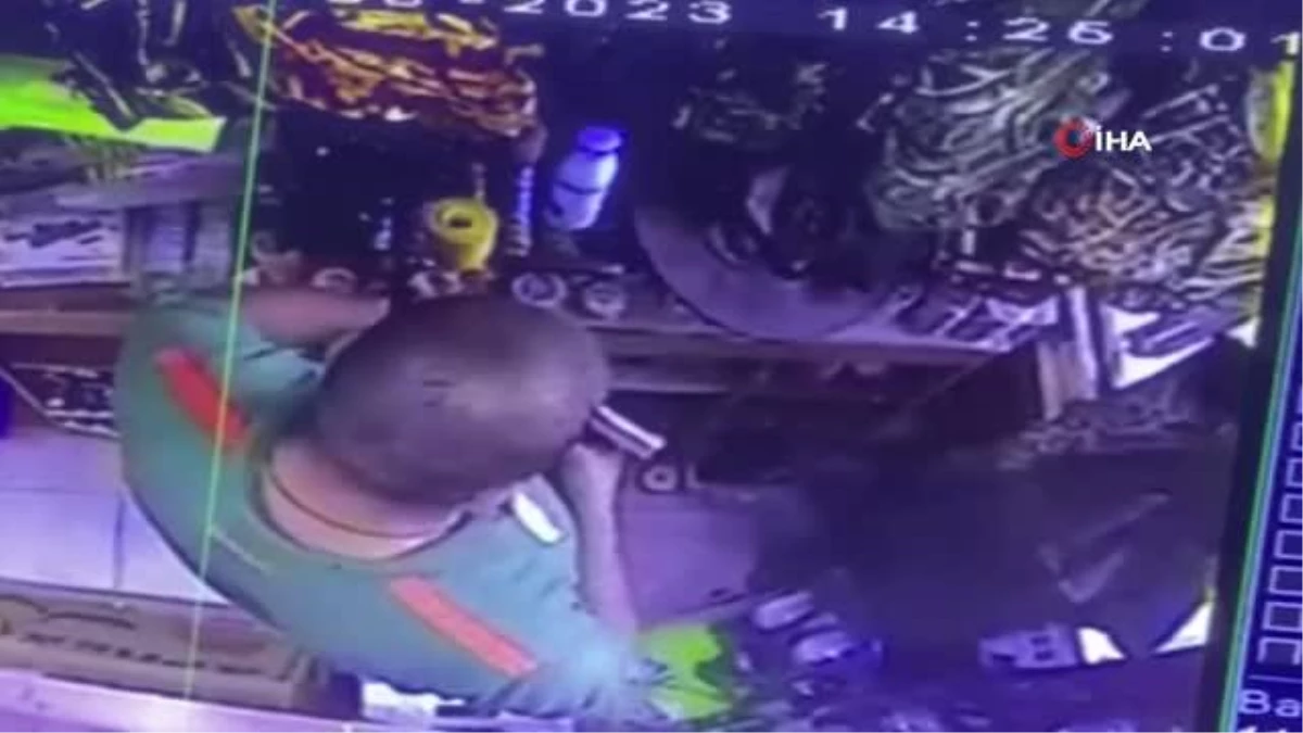Çanakkale\'de av malzemeleri satan iş yerinde hırsızlık