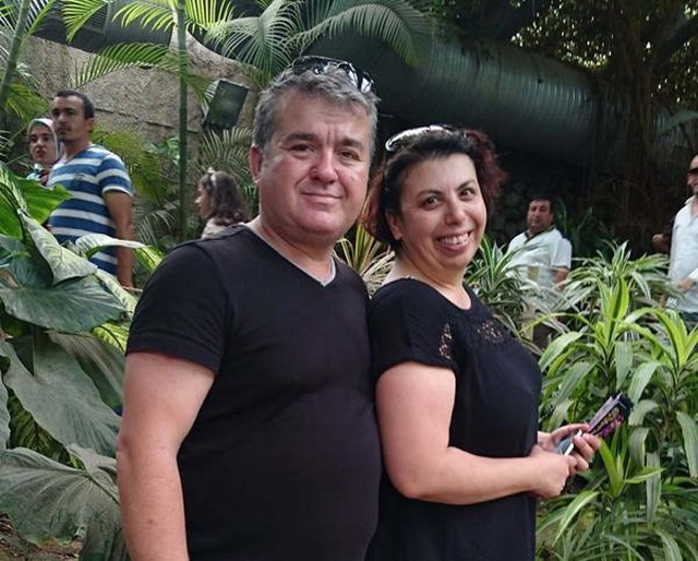 Boşanma Aşamasındaki Kadın Markette Silahla Vuruldu, Eş İntihar Etti Boşanma Aşamasındaki Kadın Markette Silahla Vuruldu, Eş İntihar Etti