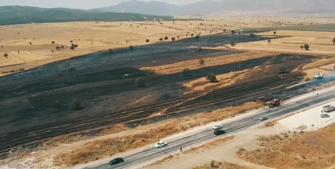 Burdur\'da çıkan anız yangını söndürüldü