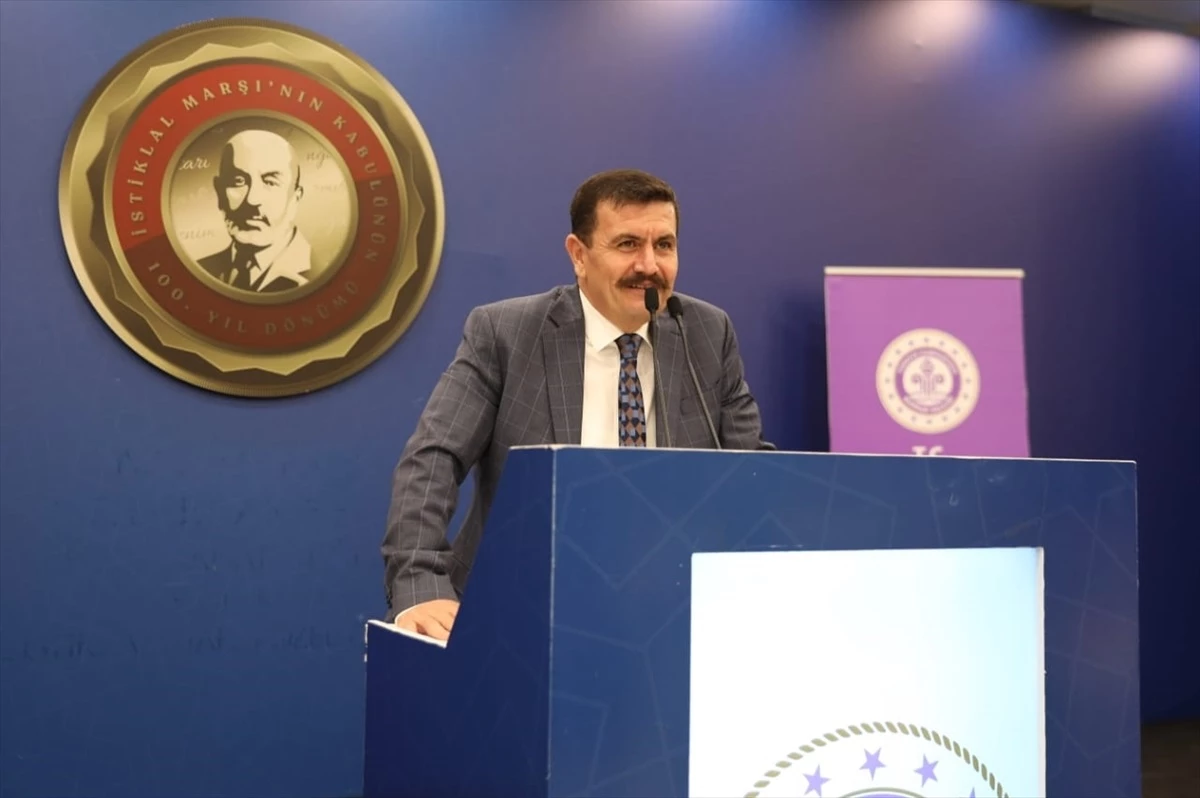 Eski Burdur Valisi Ali Arslantaş\'a fahri hemşehrilik beratı verildi
