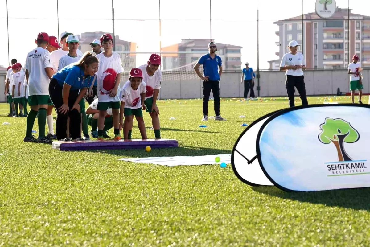 Fadıloğlu: "Koordinatif yetenekleri gelişiyor"