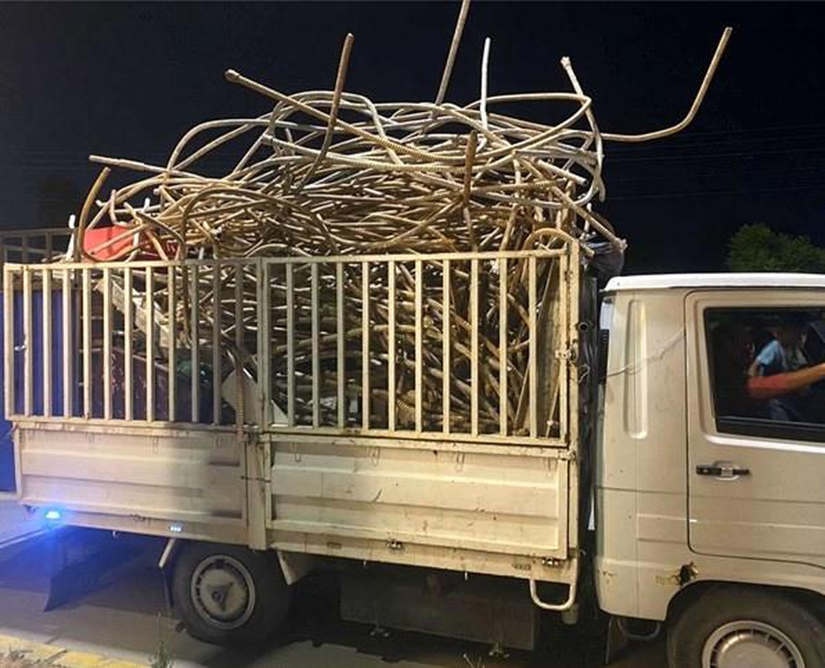 Afyonkarahisar\'da Hızlı Tren Şantiyesinden Demir Çalan 2 Şahıs Yakalandı