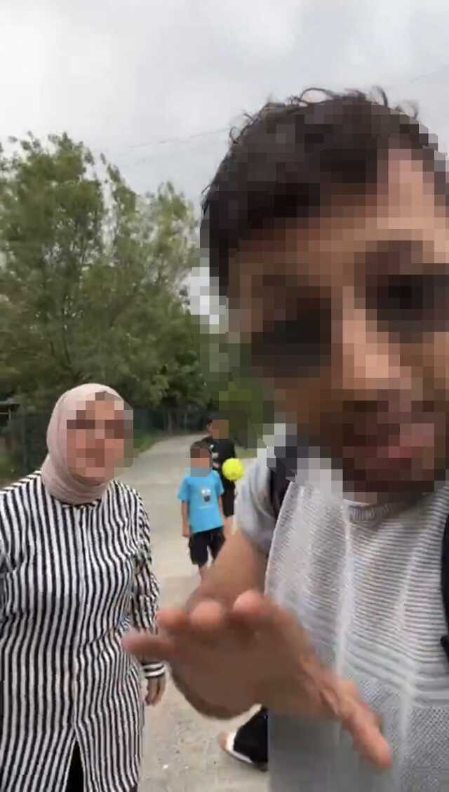 Kağıthane'de Köpek Tartışması Kavgaya Dönüştü Genç Adam Türbanlı Kadını Aşağıladı Kağıthane'de Köpek Tartışması Kavgaya Dönüştü Genç Adam Türbanlı Kadını Aşağıladı