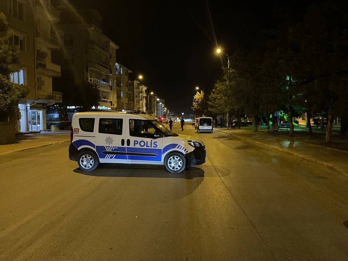 Karaman\'da Eşini Yaralayan Şahıs Polis İknasıyla Serbest Bırakıldı
