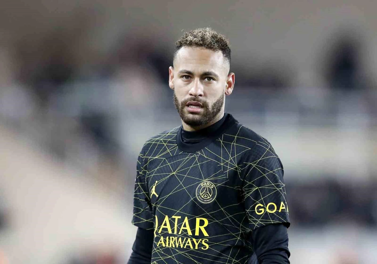 Suudi Arabistan ekibi Al Hilal, Brezilyalı futbolcu Neymar\'ı kadrosuna kattığını açıkladı.