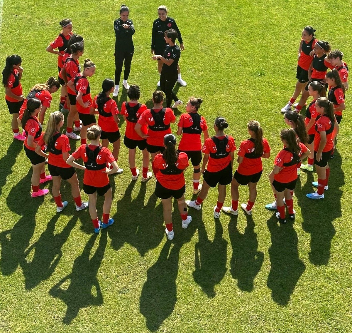 U19 Kadın Milli ve U17 Kız Milli Takımı kampları sona erdi