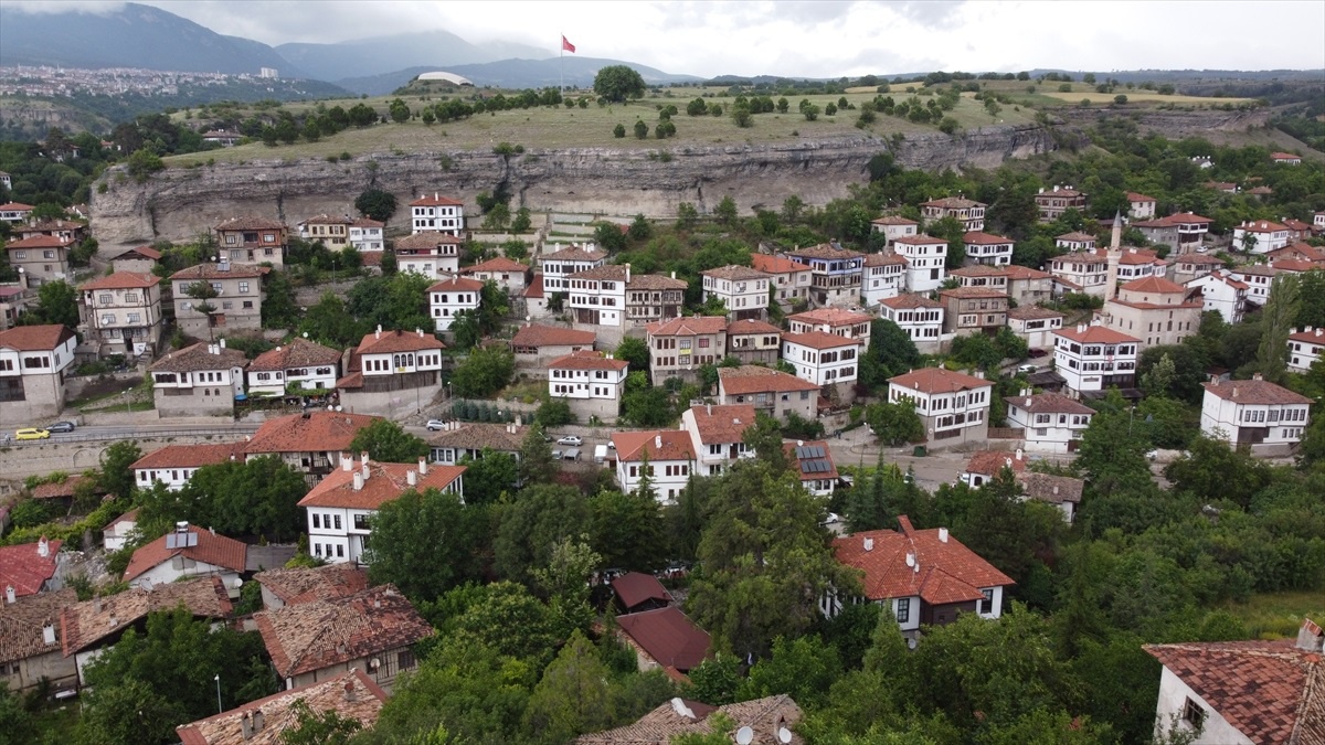 Safranbolu\'da 2. En Güzel Balkon, Bahçe ve Vitrin Yarışması Başlıyor