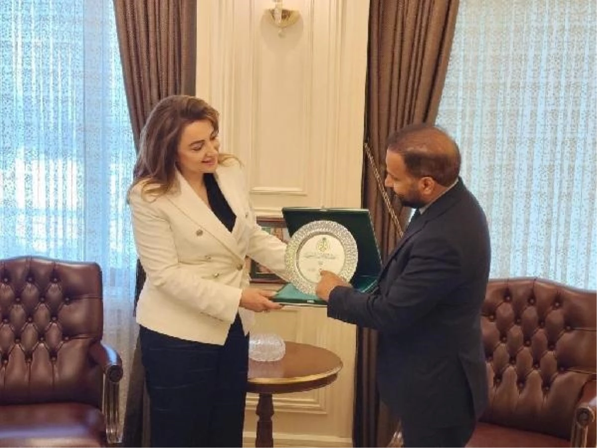 ULUSKON Genel Başkanı Nezaket Emine Atasoy, Suudi Arabistan Büyükelçisi\'ni ziyaret etti