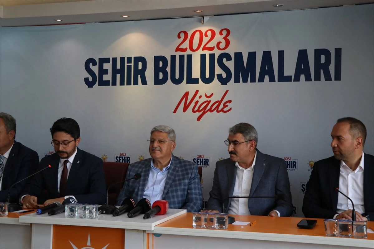 AK Parti Genel Başkan Yardımcı Vedat Demiröz, Niğde\'de konuştu Açıklaması