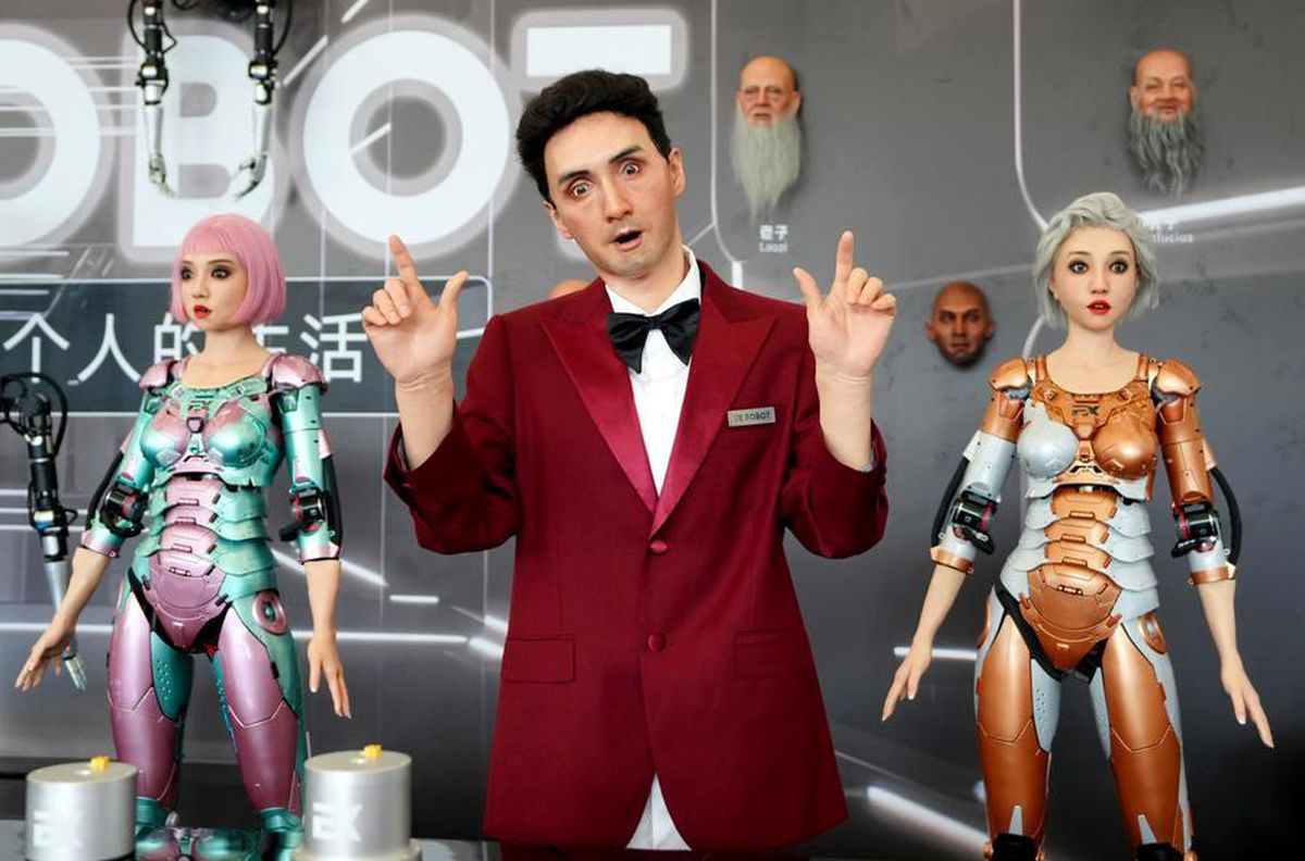 Albüm: Çin\'deki Dünya Robot Konferansı\'nda İnsansı Robotlar Büyük İlgi Görüyor