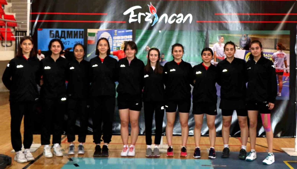 Erzincan Badmintonu Türkiye\'yi temsil ediyor