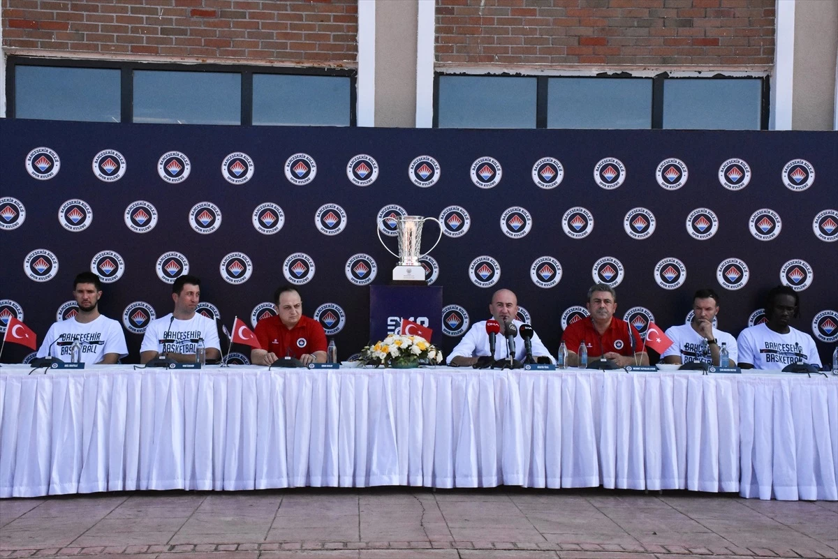 Bahçeşehir Koleji Basketbol Takımı, yeni sezon açılışını Ordu\'da yaptı