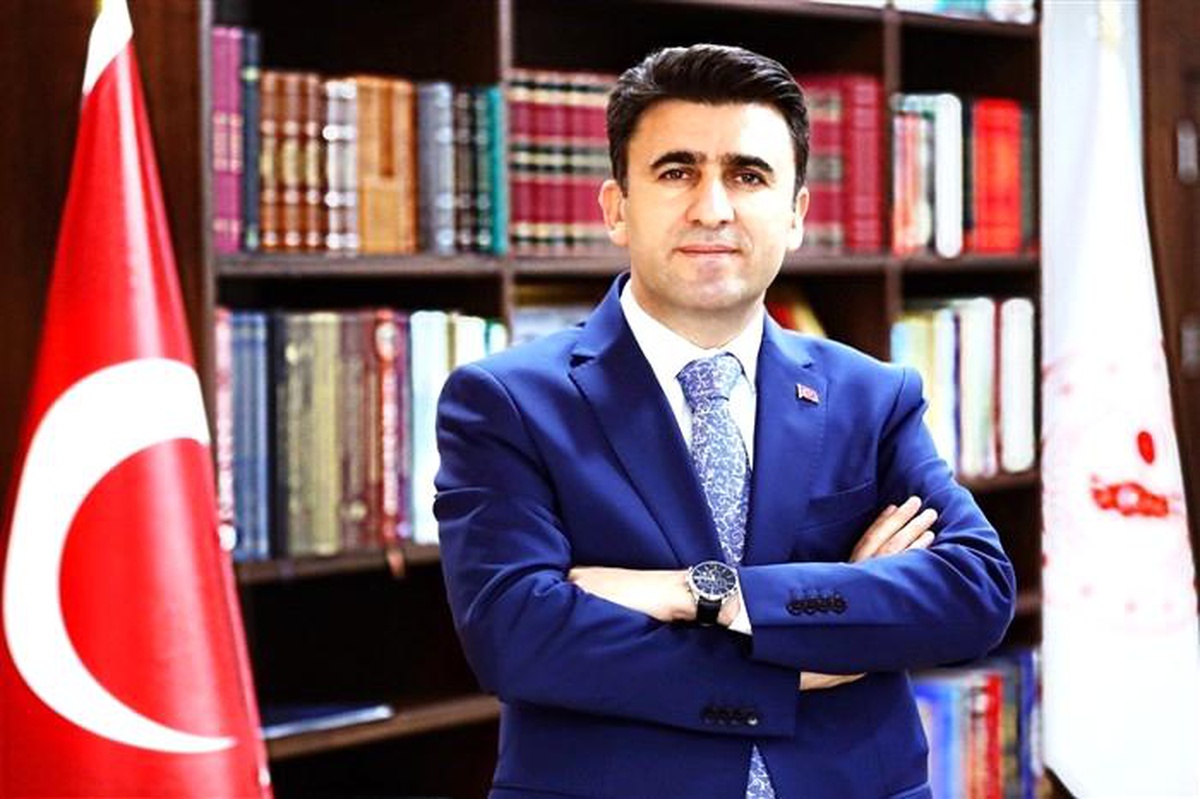 Bilecik Valisi, tebrik ziyaretlerinde çiçek yerine bağış istedi