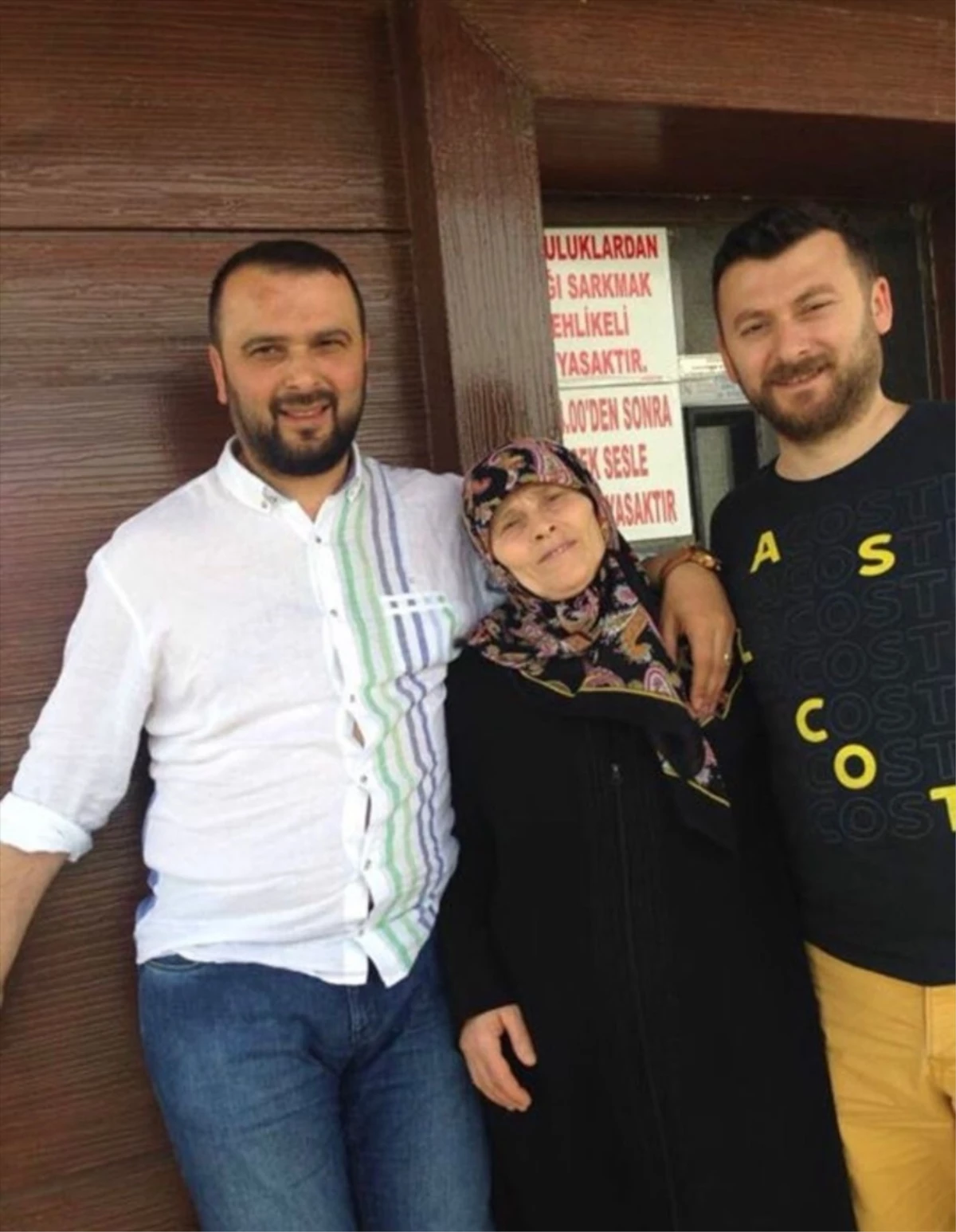 İstanbulspor Kulübü Asbaşkanı Muhammet Mete\'nin annesi hayatını kaybetti