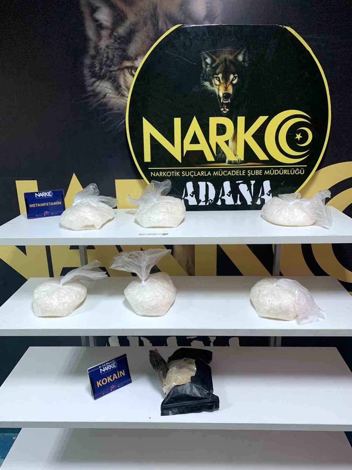 Adana\'da Otobüste Zulalanmış Halde 9 Kilo 960 Gram Esrar Ele Geçirildi